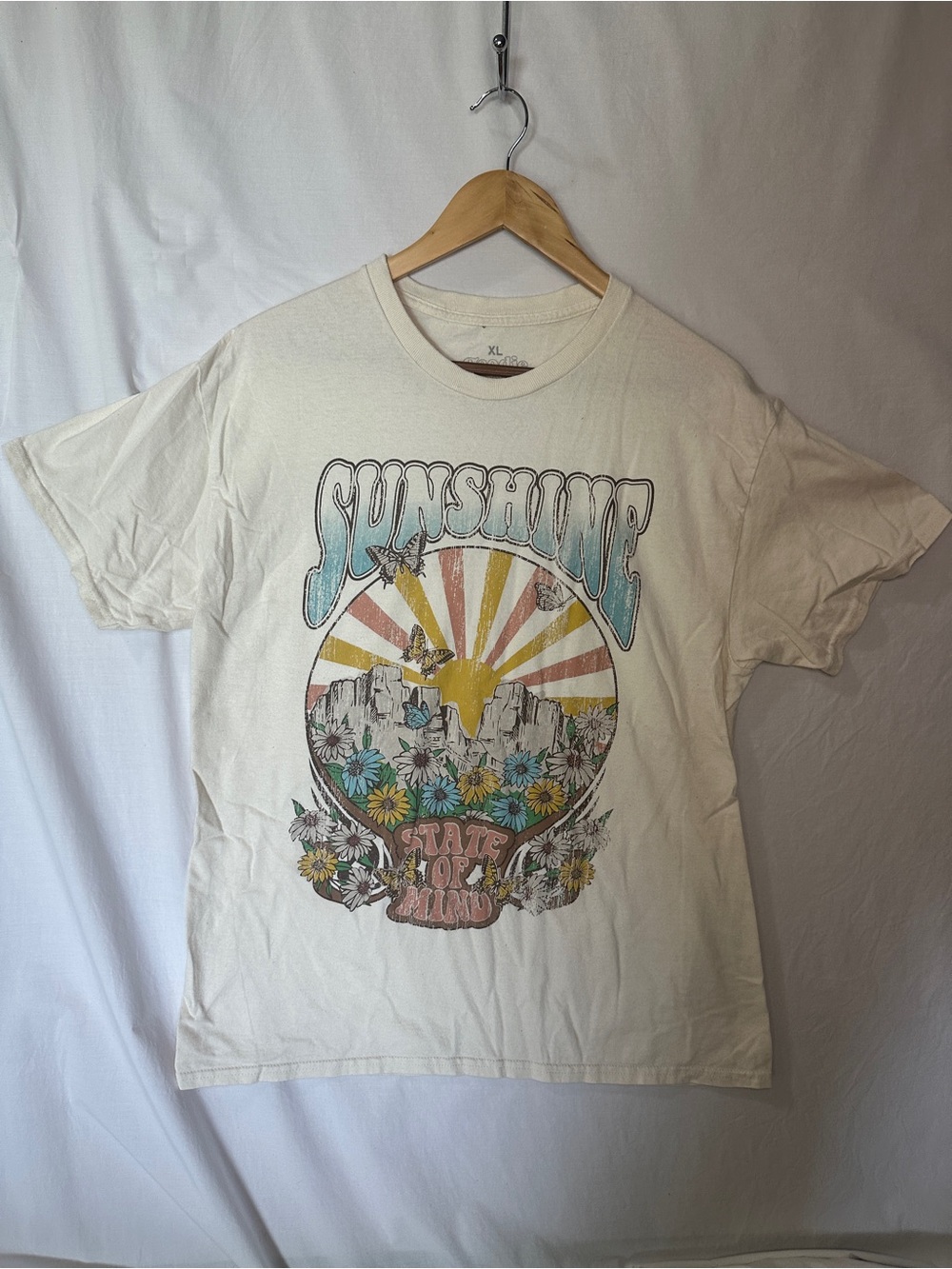 Sunshine Graphic Short Sleeve Tee - Cream